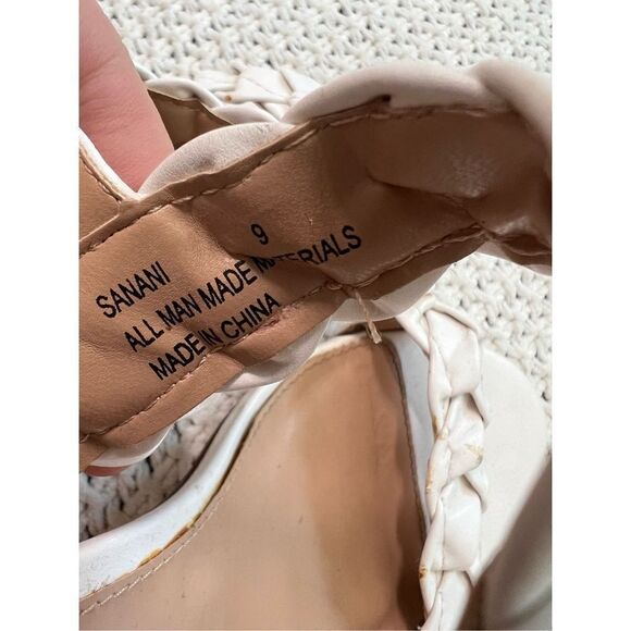 Charlotte Russe womens white heels size 9 trendy heels summer shoe - Picture 3 of 8